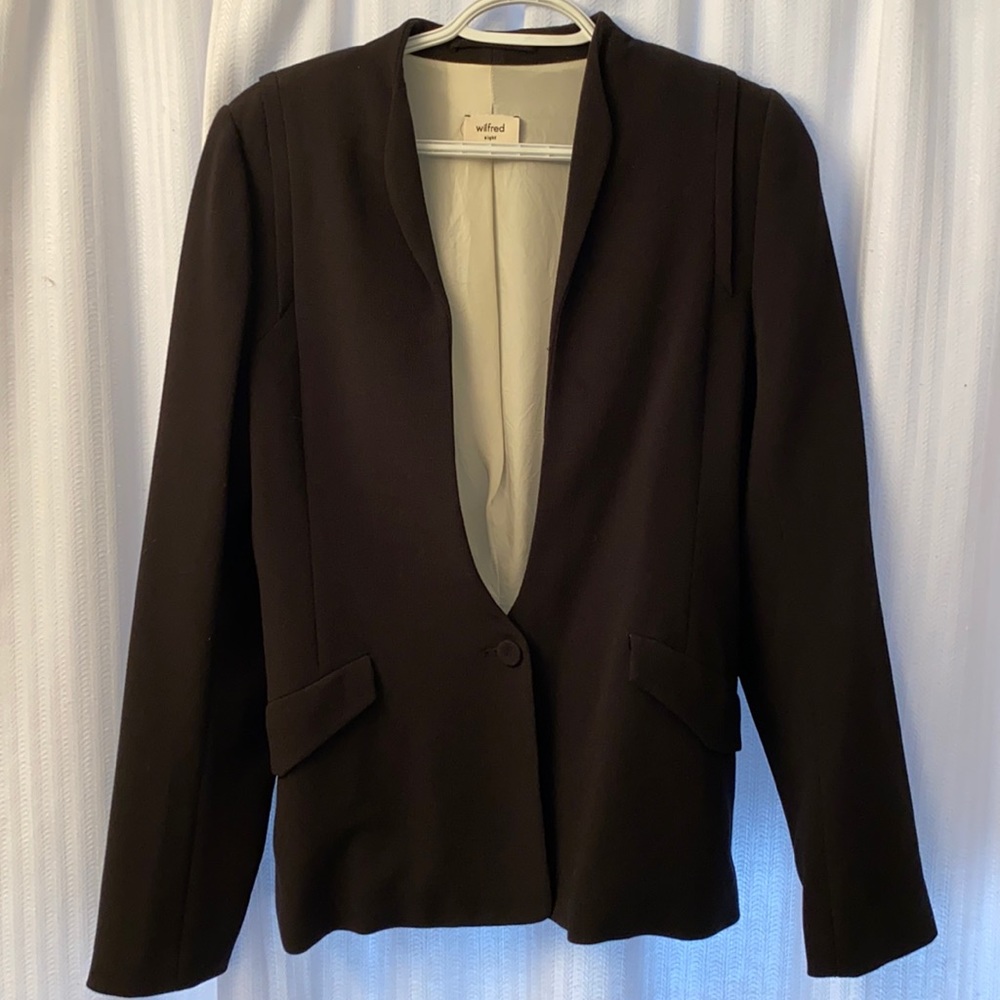 Wilfred Classic Black Women’s Blazer